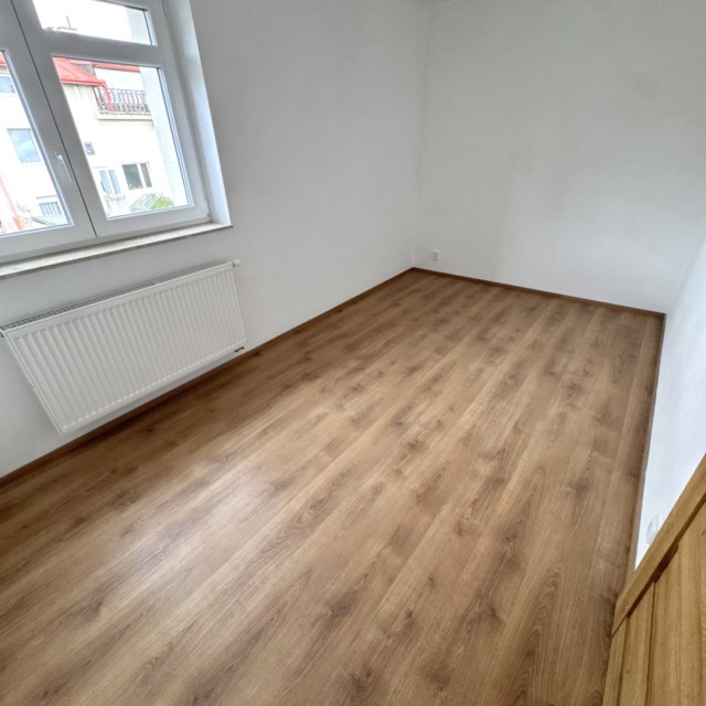 13965_9925279911.jpg