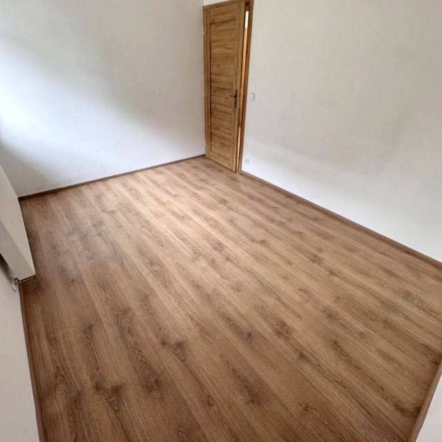13966_6159348482.jpg