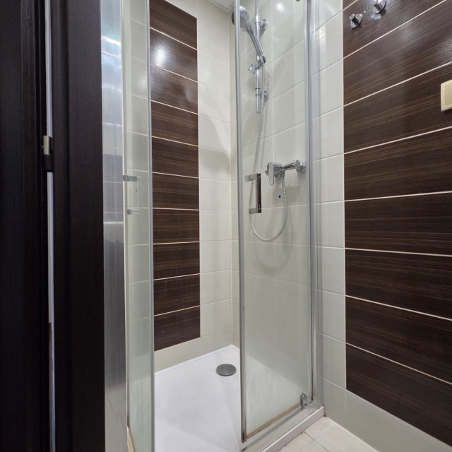 14033_6751645708.jpg